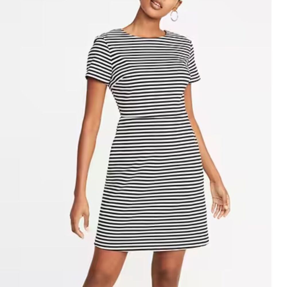 Old Navy Size Small Mini Dress Ponte-Knit Sheath Black/White Stripe Cotton Work
